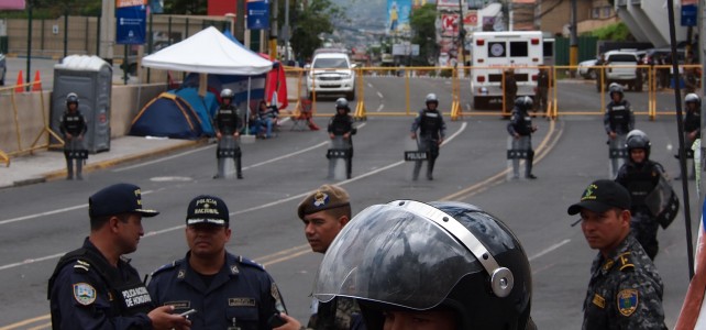 Las Antorchas Mass Protests & Hunger Strikers – Honduras Demands an End to Corruption